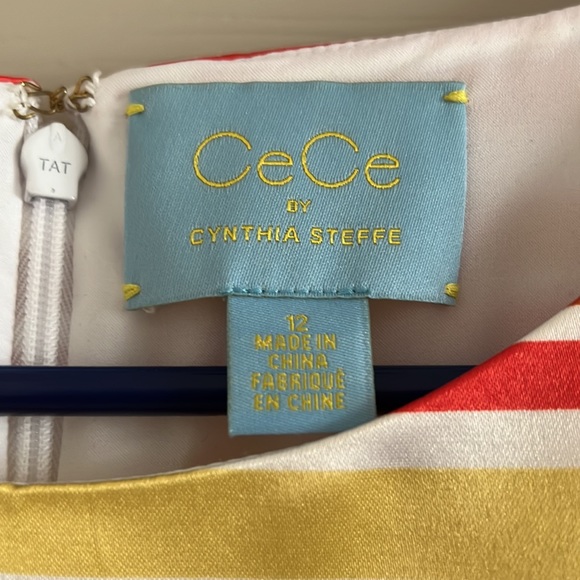 Dress - Picture 5 of 13